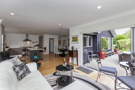 Photo of property in 8 River Glade, Waikanae, 5036