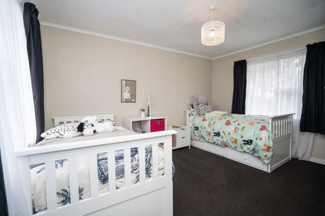 Photo of property in 136 Frankley Road, Frankleigh Park, New Plymouth, 4310