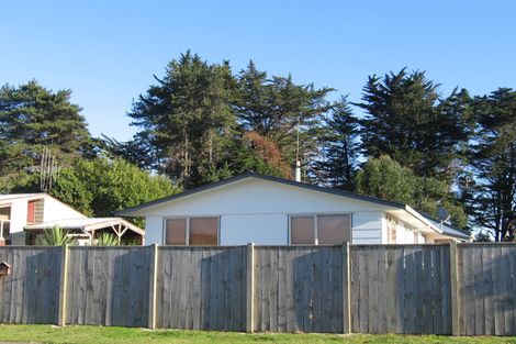 Photo of property in 23 Mountainview Terrace, Otaki Beach, Otaki, 5512