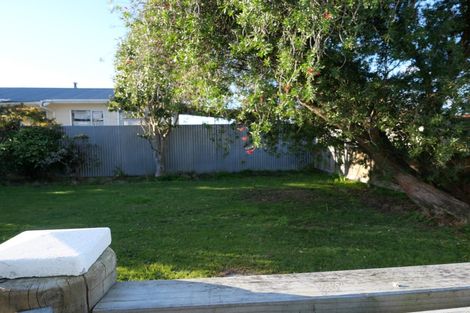 Photo of property in 9 Iti Street, Otaki, 5512