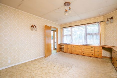 Photo of property in 1 Queen Alexandra Street, Lansdowne, Masterton, 5810