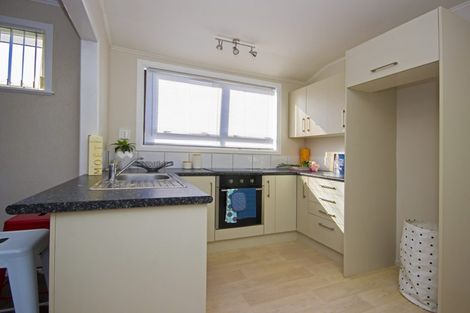 Photo of property in 13 Jenkins Place, Manurewa East, Auckland, 2102