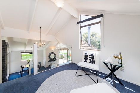 Photo of property in 75a Waterloo Crescent, Hokowhitu, Palmerston North, 4410