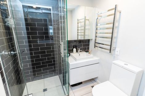 Photo of property in Pinnacle Apartments, E801/160 Victoria Street, Te Aro, Wellington, 6011