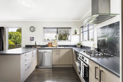 Photo of property in 11 Glenmorgan Place, Dinsdale, Hamilton, 3204