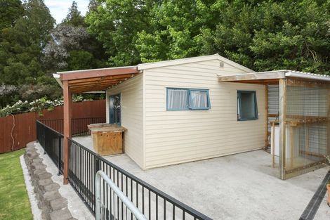 Photo of property in 17 Fiona Place, Dinsdale, Hamilton, 3204