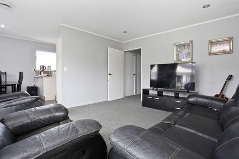 Photo of property in 86 Stonex Road, Papatoetoe, Auckland, 2025
