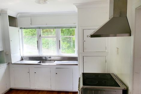 Photo of property in 8a Bledisloe Crescent, Wainuiomata, Lower Hutt, 5014