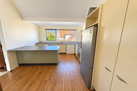 Photo of property in 2 Amapur Drive, Khandallah, Wellington, 6035