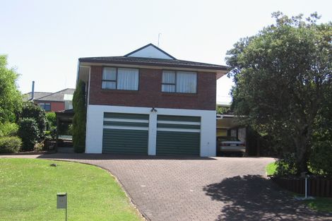Photo of property in 2/1 Glenveagh Drive, Mount Roskill, Auckland, 1041