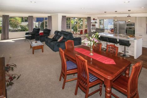 Photo of property in 10 Coutts Place, Mapua, 7005