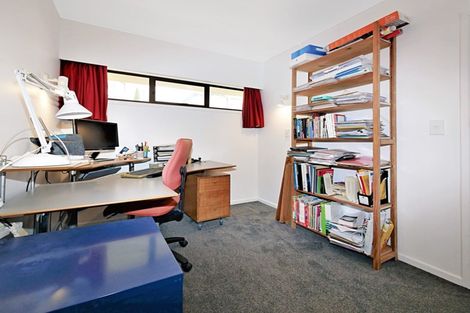 Photo of property in 4 Claremont Grove, Mount Victoria, Wellington, 6011