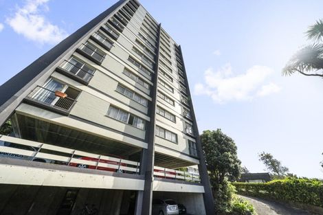 Photo of property in Mansfield Towers, 1 Grant Road, Thorndon, Wellington, 6011