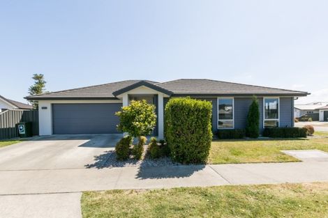 Photo of property in 15 Kapiti Drive, Poraiti, Napier, 4112