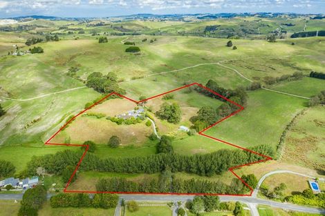 Photo of property in 145 Tavinor Road, Otaika, Whangarei, 0170