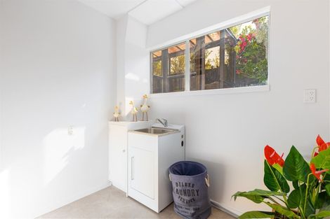 Photo of property in 6 Chilton Drive, Mairehau, Christchurch, 8052