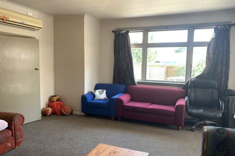 Photo of property in 71 Maidstone Road, Ilam, Christchurch, 8041