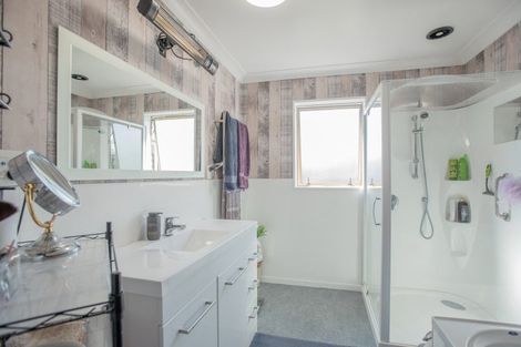 Photo of property in 74 Arthur Street, Winton, 9720