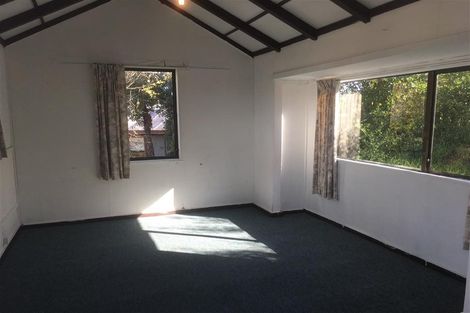 Photo of property in 10 Bahama Crescent, Paraparaumu Beach, Paraparaumu, 5032