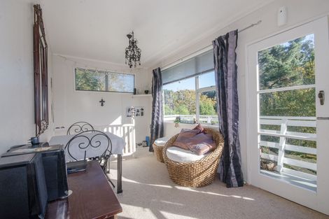 Photo of property in 9 Snowden Place, Raglan, 3225
