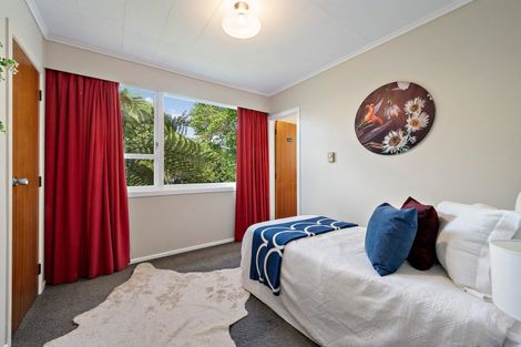 Photo of property in 144 Broderick Road, Johnsonville, Wellington, 6037