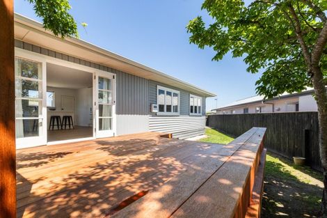 Photo of property in 3 Goddard Lane, Havelock North, 4130