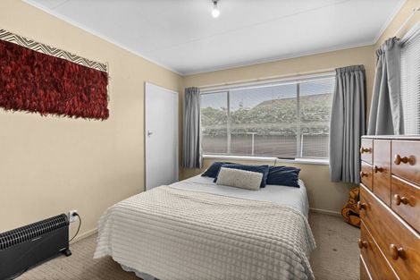 Photo of property in 19 Hitchings Avenue, Onekawa, Napier, 4110