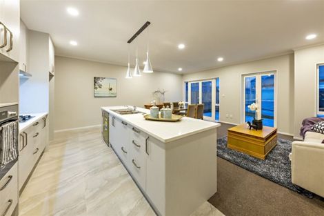 Photo of property in 8 Warbler Crescent, Papakura, 2110