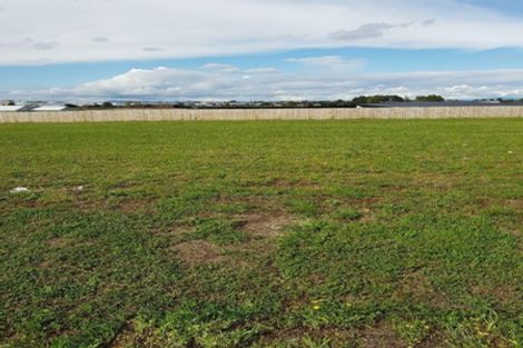 Photo of property in 12 Iwi Road, Baverstock, Hamilton, 3200