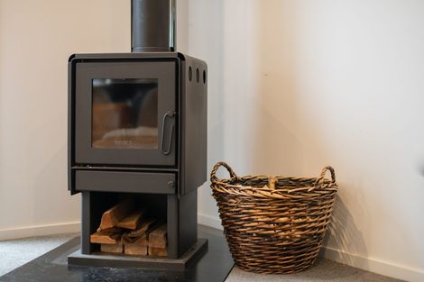 Photo of property in 19 Breakwater Way, Whitby, Porirua, 5024