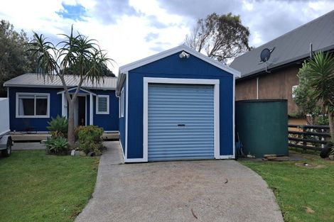 Photo of property in 134 Maunsell Road, Port Waikato, Tuakau, 2695