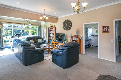 Photo of property in 135 Hauraki Road, Coromandel, 3506