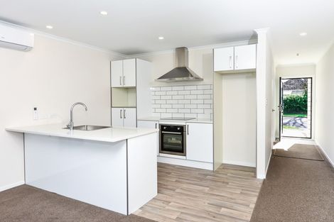 Photo of property in 32 Holland Road, Fairfield, Hamilton, 3214