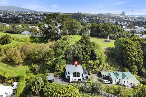 Photo of property in 86 Brougham Street, New Plymouth, 4310