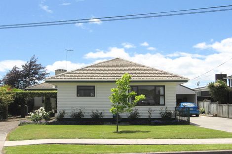 Photo of property in 4 Keats Terrace, Leamington, Cambridge, 3432