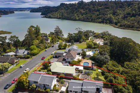 Photo of property in 225 Manuka Road, Bayview, Auckland, 0629