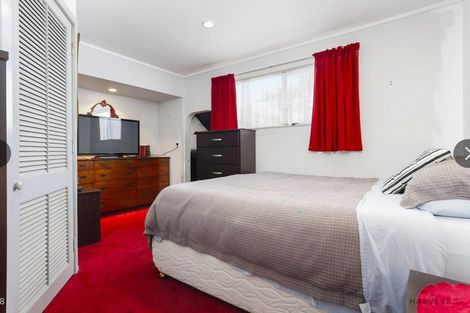 Photo of property in 36 Glendale Road, Glen Eden, Auckland, 0602