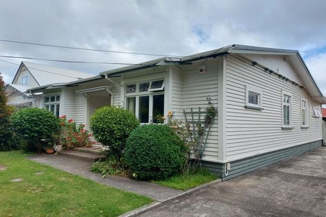 Photo of property in 5 Collingwood Street, Waterloo, Lower Hutt, 5011