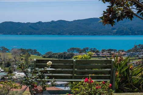 Photo of property in 95 Cable Bay Block Road, Cable Bay, 0420