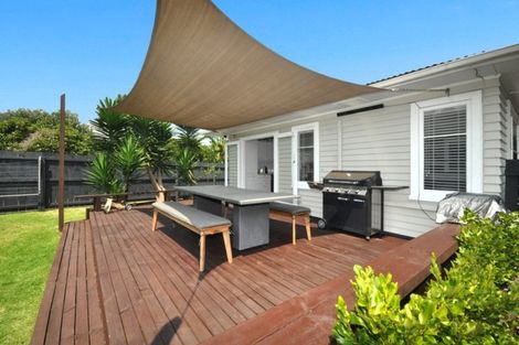 Photo of property in 41b Wallace Road, Mangere Bridge, Auckland, 2022