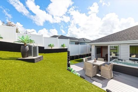 Photo of property in 26 Will Street, Huapai, Kumeu, 0810