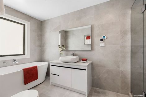 Photo of property in 99 Thomas Road, Flat Bush, Auckland, 2019