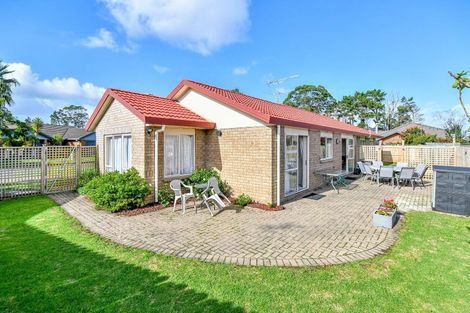 Photo of property in 22 Sheriff Place, Randwick Park, Auckland, 2105