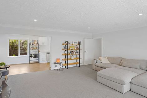 Photo of property in 45 Emlyn Place, Avondale, Christchurch, 8061