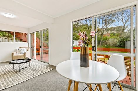 Photo of property in 1d Nandana Drive, Glen Eden, Auckland, 0602