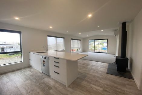 Photo of property in 6 Dow Close, Wanaka, 9305