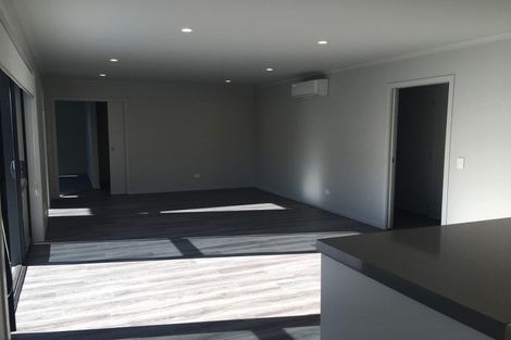 Photo of property in 15 Fuller Street, Papamoa Beach, Papamoa, 3118