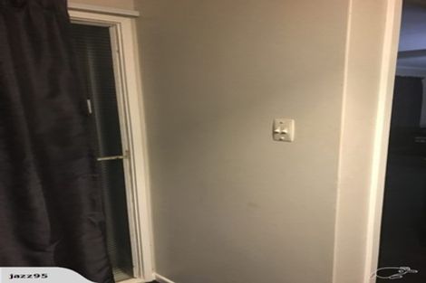 Photo of property in 100 Main Road, Waikanae, 5036