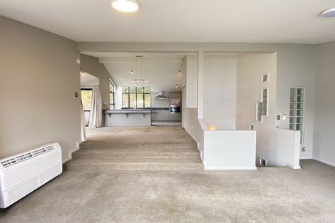 Photo of property in 6a Scott Place, Fernhill, Queenstown, 9300