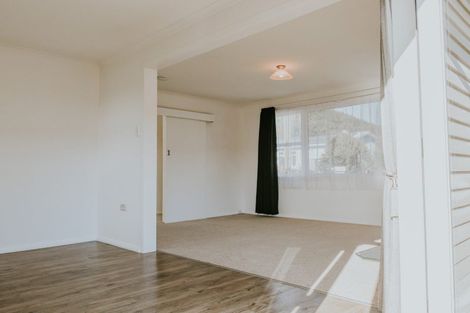 Photo of property in 12 Lincoln Street, Picton, 7220